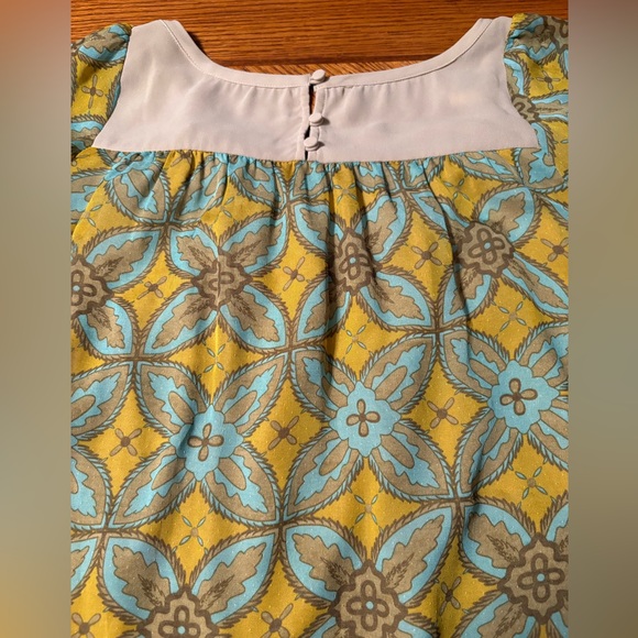 Chic print Mini Dress in Green and Yellow size medium - Picture 6 of 8